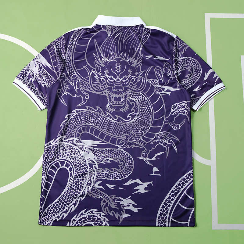 T-shirt Real Madrid 2024 édition Dragon Noir