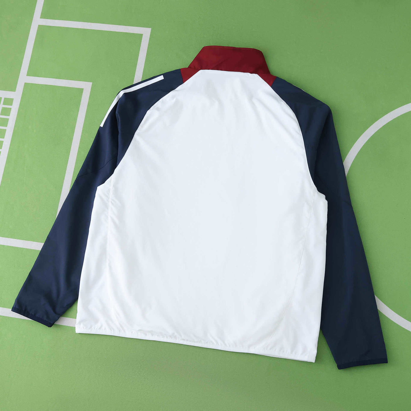 Manchester United 25/26 - White Windbreaker