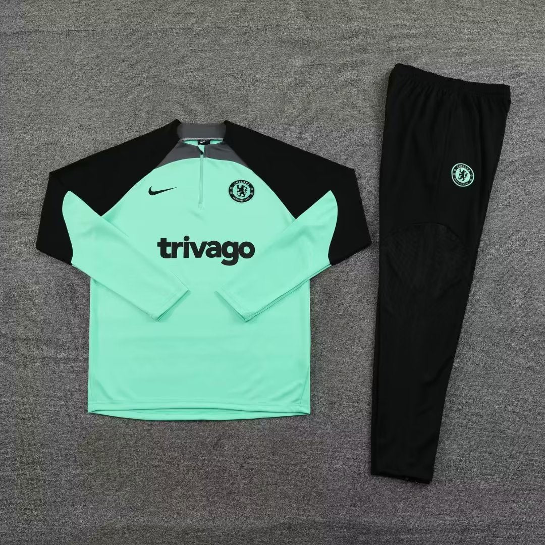 Chelsea Tracksuit 23-24 Green