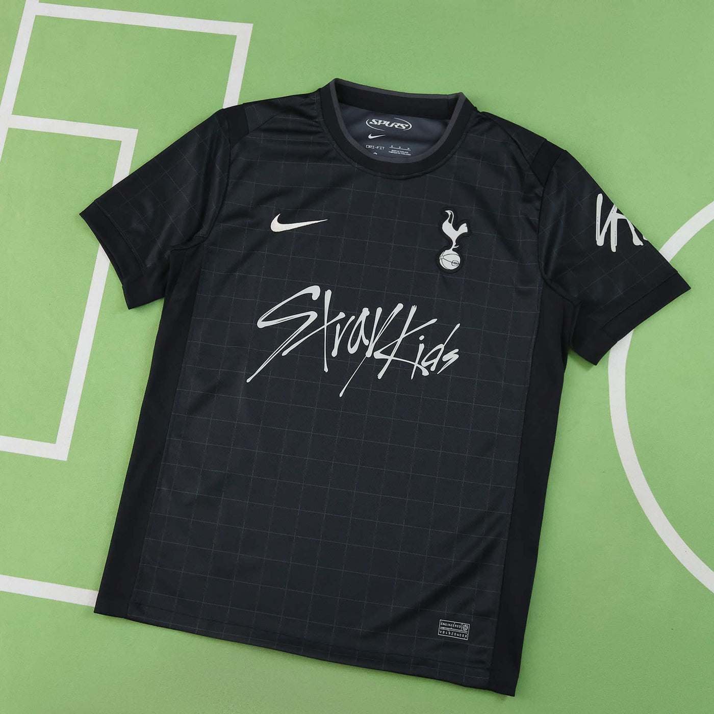 Tottenham X StrayKids