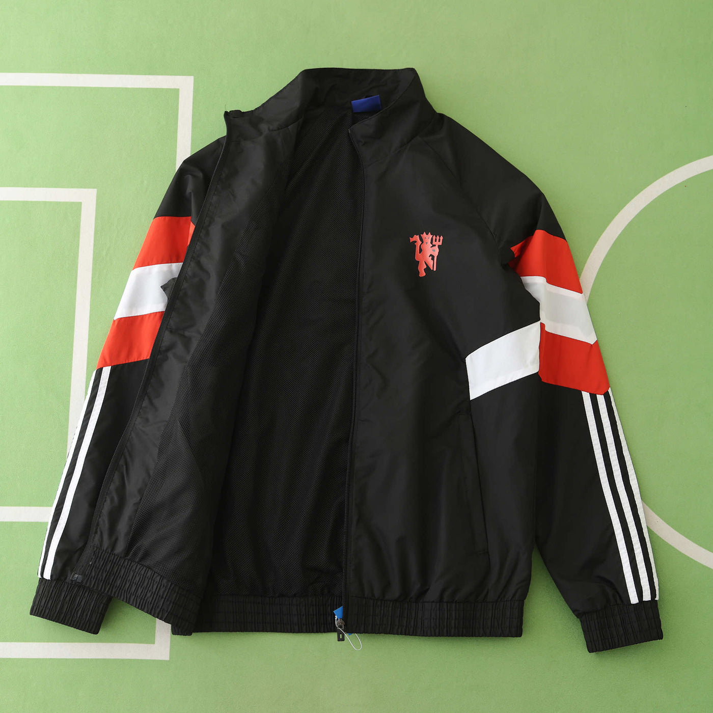 Manchester United Black Windbreaker