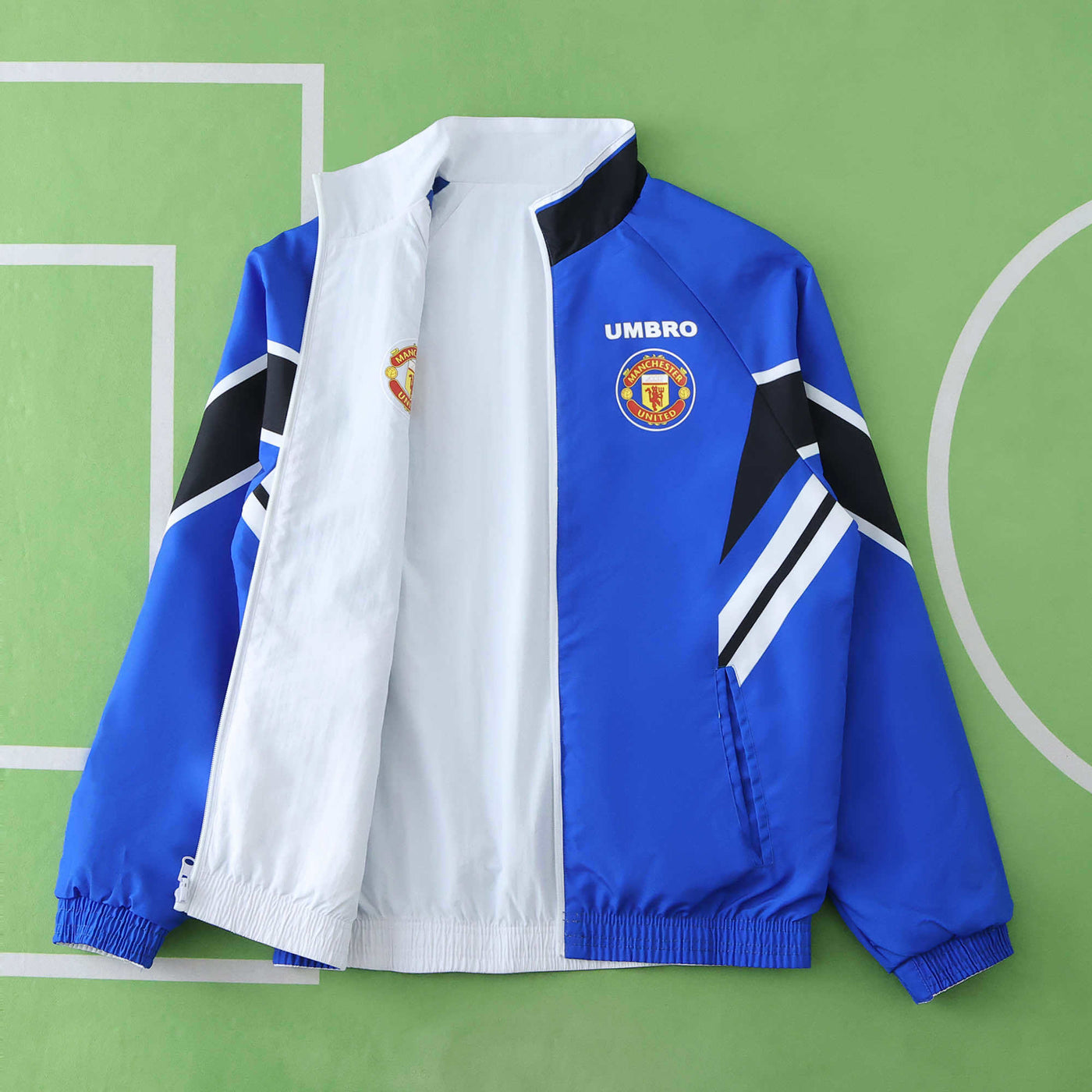 Manchester United 25/26 - Blue/White Reversable Windbreaker