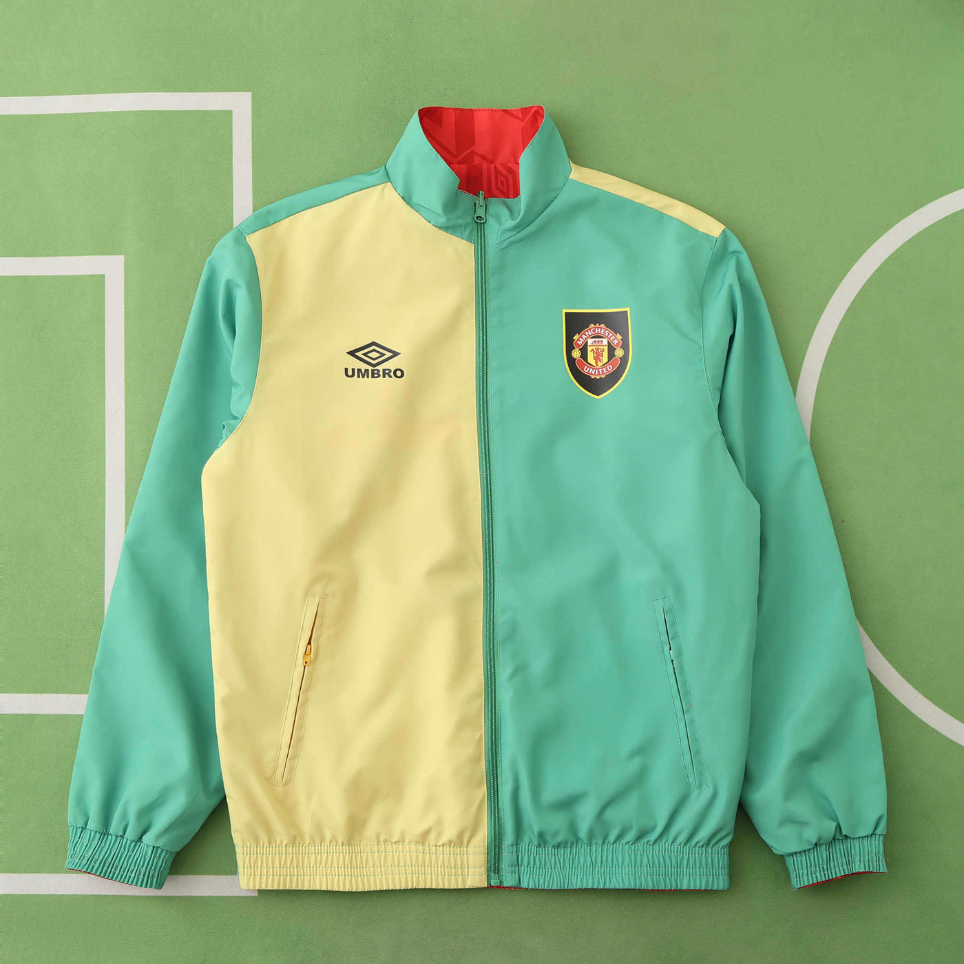 Manchester United 25/26 - Heritage Reversable Windbreaker