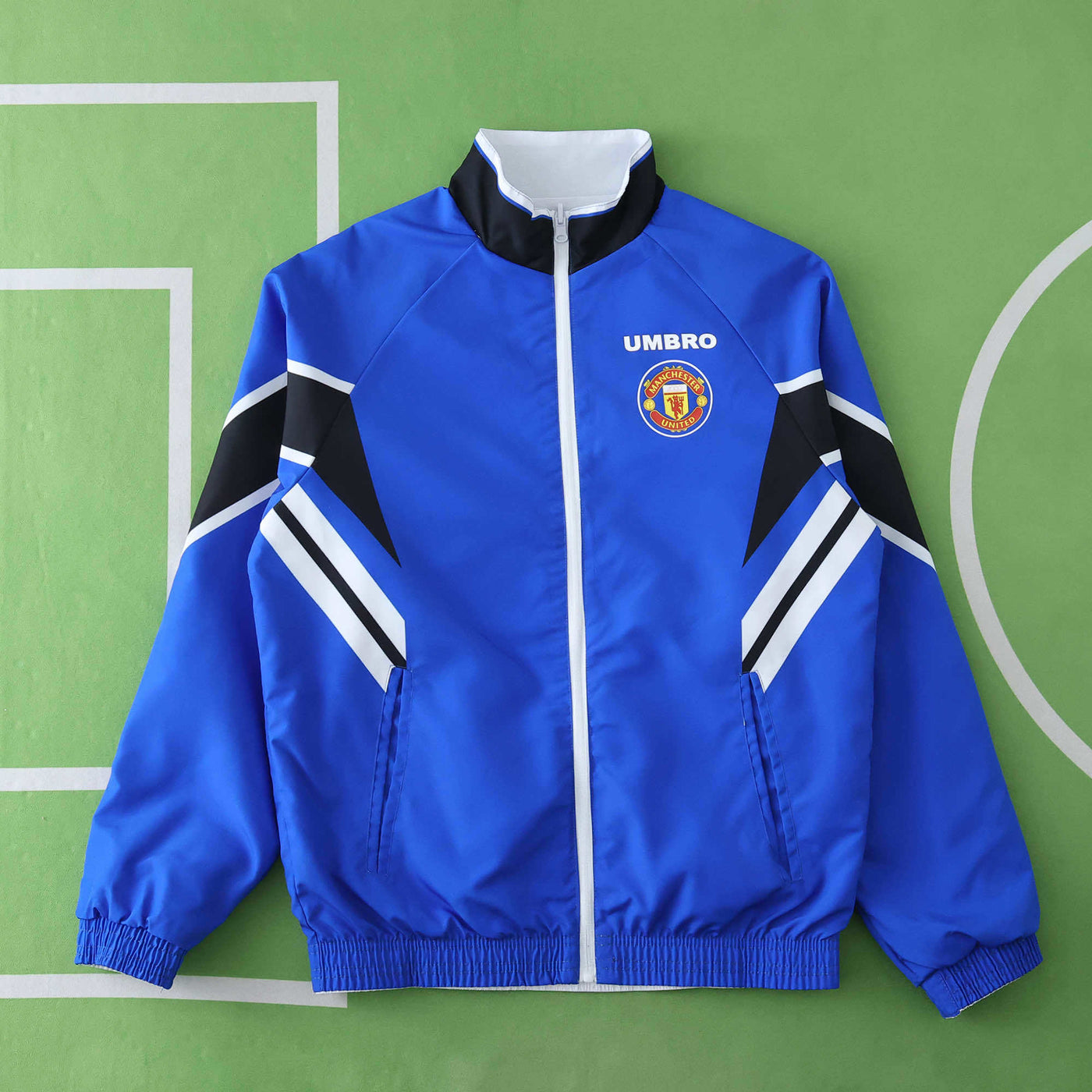 Manchester United 25/26 - Blue/White Reversable Windbreaker