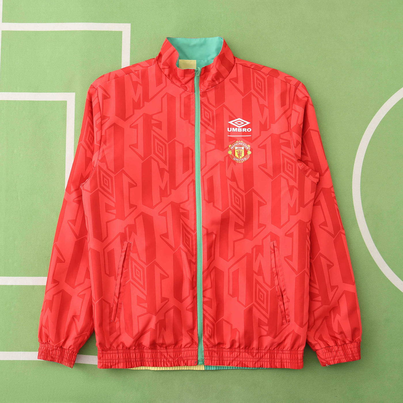 Manchester United 25/26 - Heritage Reversable Windbreaker