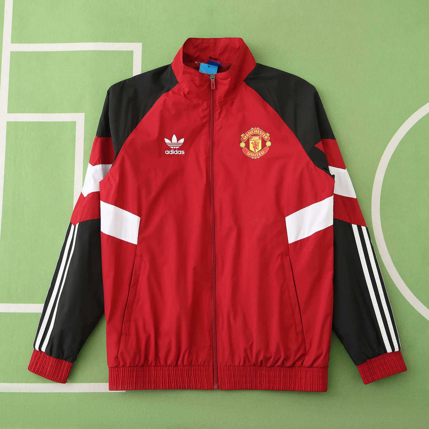 Manchester United 25/26 - Red/Black Windbreaker