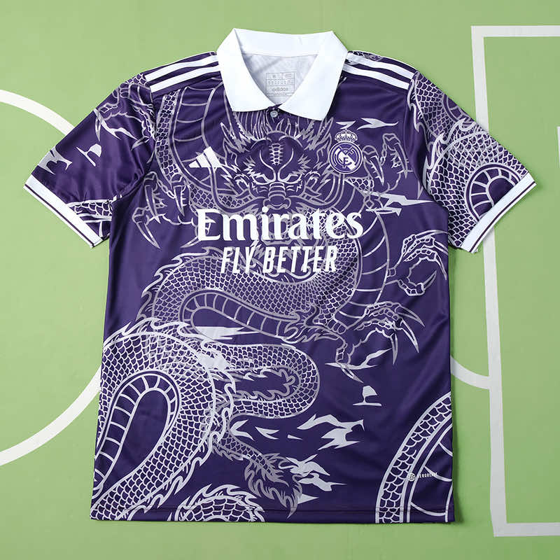 T-shirt Real Madrid 2024 édition Dragon Noir