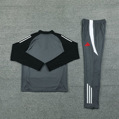 Manchester United Grey/Red Tracksuit